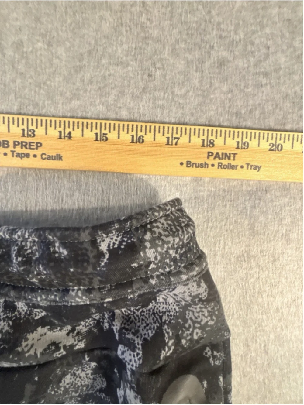 Nike Tech Fleece Men’s XL Black Gray Camo Full-Zip Hoodie Jogger Pants Set